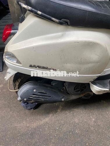 Piaggio Vespa LX 125 Trắng Zin chưa tháo