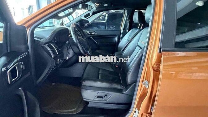 Ranger Wildtrak 4x4 Sx cuối 2018 xuất VAT cao.