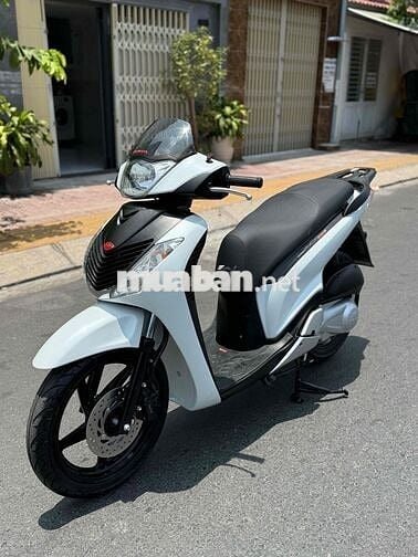 Honda SH125 Ý Trắng