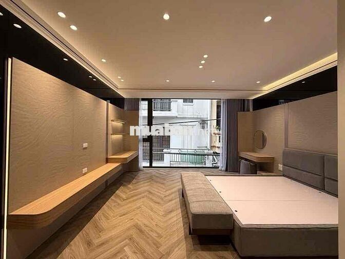 Chính chủ gửi Căn Nhà Ngọc Hà 100 m 5 tầng -18 tỷ
