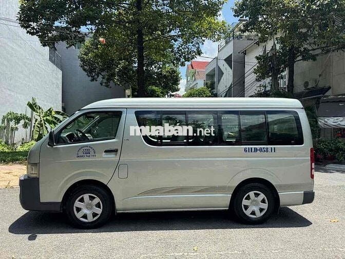 Toyota Hiace 2009 Bạc Xe khách