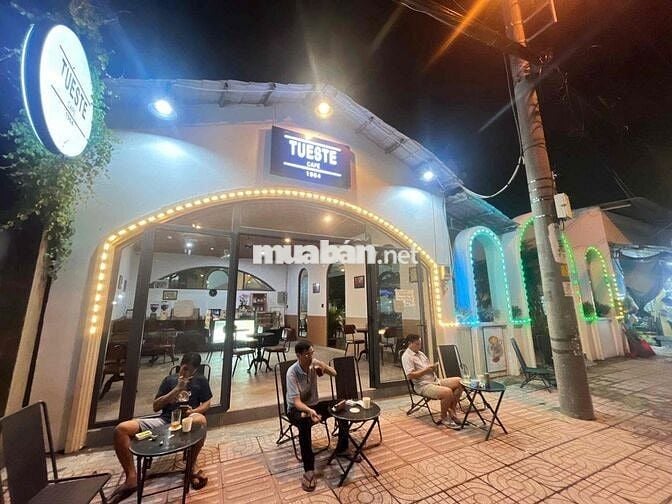 bán nhà  và đất mặt tiền lê văn lương