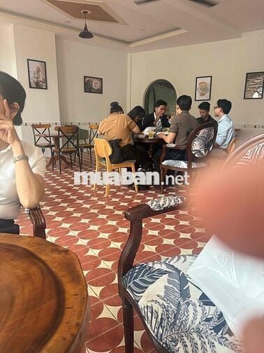 bán nhà  và đất mặt tiền lê văn lương