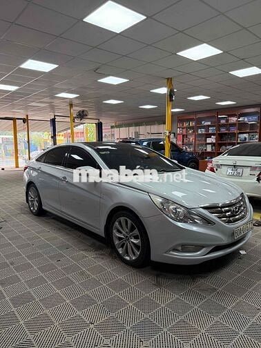 Hyundai Sonata 2010 đklđ 2011 một chủ mua mới