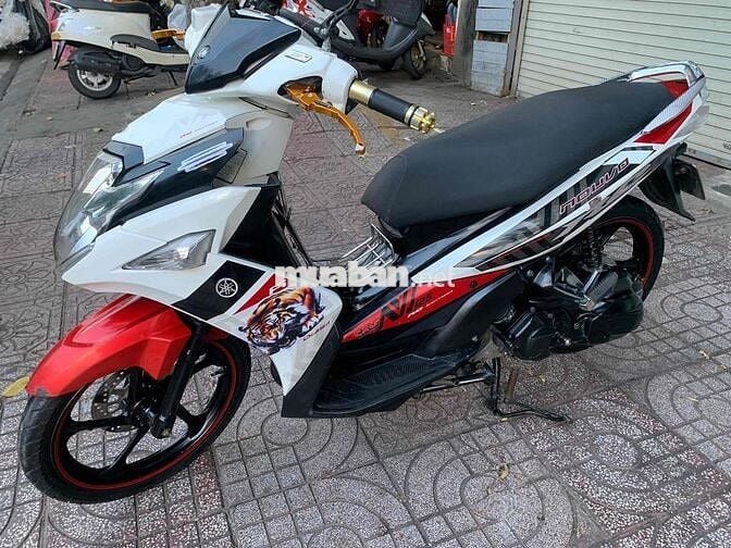 Yamaha Nouvo SX 125 Trắng, đỏ, đen