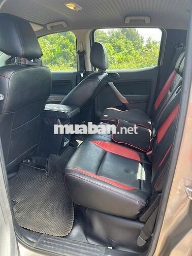 Ford Ranger XLS 2019 2.2 MT 4x2 Vàng Cát