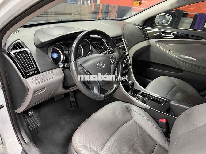 Hyundai Sonata 2010 đklđ 2011 một chủ mua mới