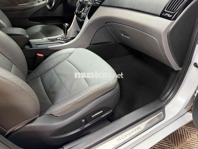 Hyundai Sonata 2010 đklđ 2011 một chủ mua mới