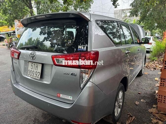Toyota Innova E 2019 Xám