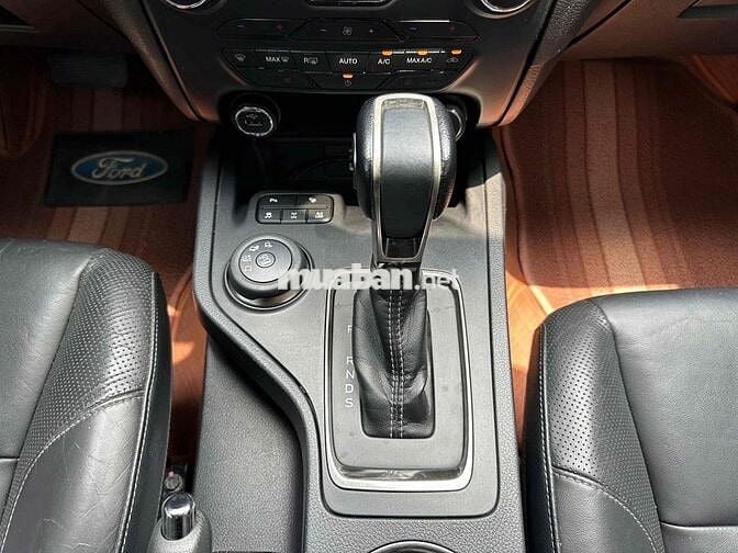 Ford Everest Titanium 4WD 2019 Xám 98000