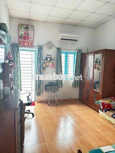 Bán nhà Nơ Trang Long, 40m2, 2 Tầng, 2PN,vài bước tới hẻm xe hơi, TL