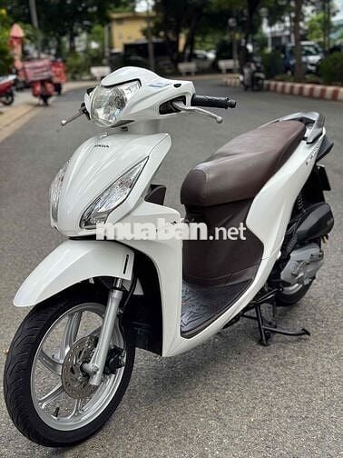 Honda Vision 2015 Trắng BSTP nguyên zin