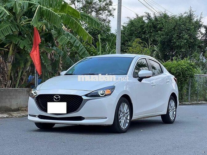 Mazda Mazda 2 Luxury 2023 Trắng Tự động