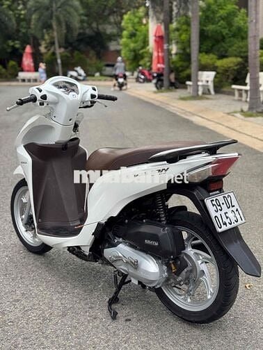 Honda Vision 2015 Trắng BSTP nguyên zin