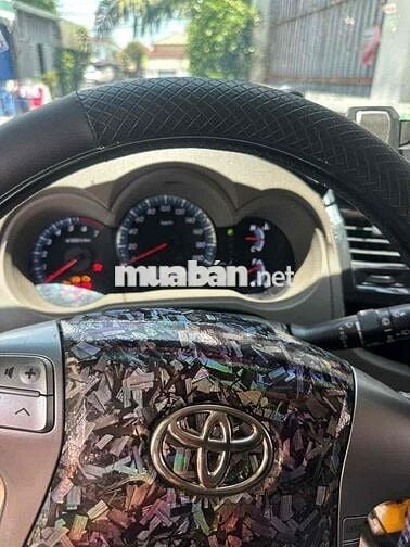 Toyota Fortuner 2013 Số sàn Bạc