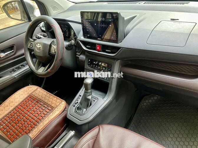 Toyota Avanza bản Premium số tự động đời cuối 2022