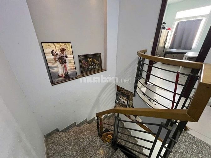Bán nhà HIẾM 496 Dương Quảng Hàm ngang 6m 97m2 tiện xây mới nhỉnh 12tỷ