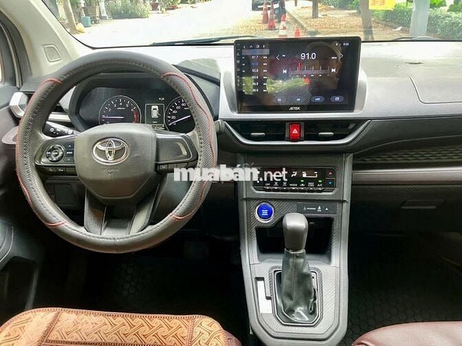 Toyota Avanza bản Premium số tự động đời cuối 2022