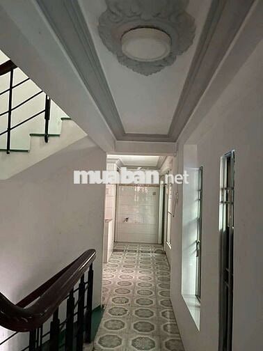 CHÍNH CHỦ CHO THUÊ NHÀ 2 MT NGUYỄN ẢNH THỦ  5PN GIÁ 18trieu