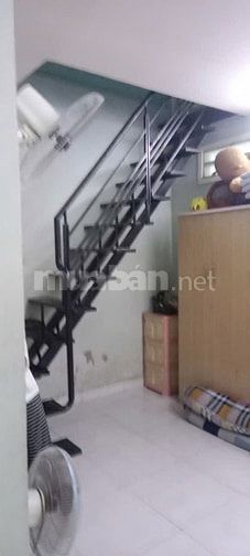 Nhà đường Trần Quang Cơ, giáp Q12