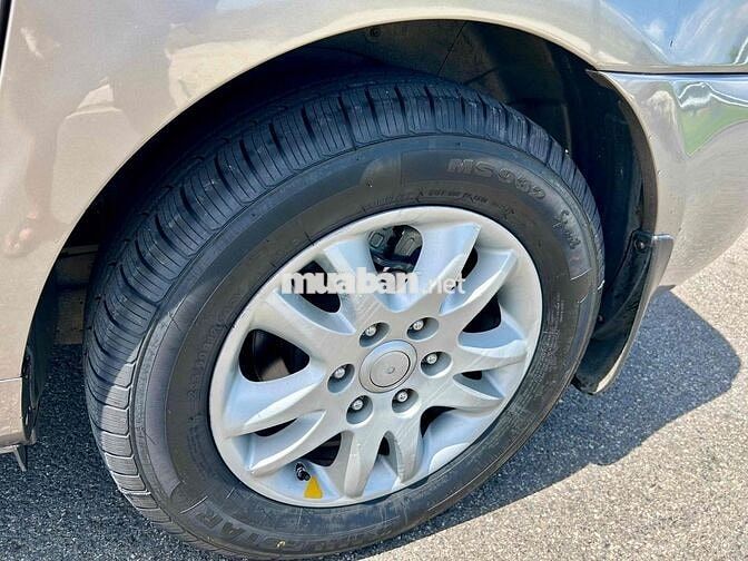 Kia Carnival 2009 nhập hàn fom mới