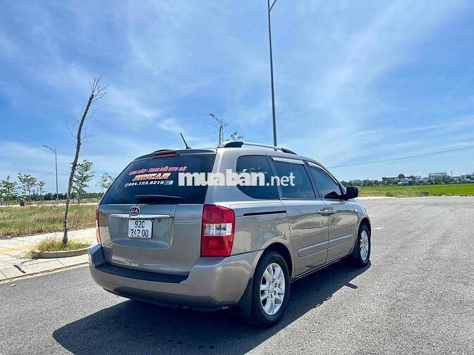 Kia Carnival 2009 nhập hàn fom mới