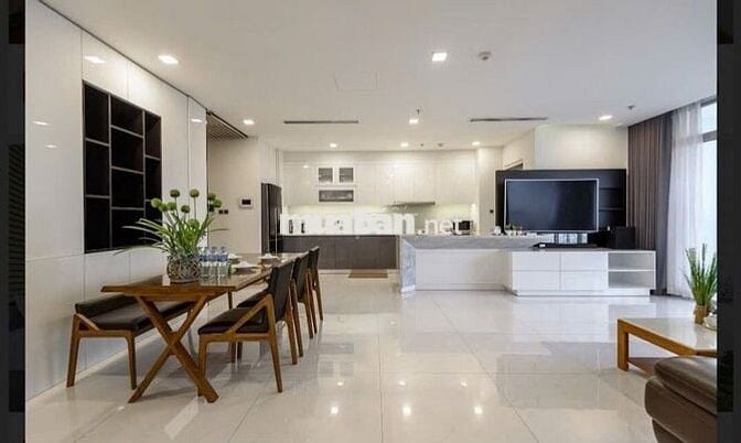 BÁN CĂN HỘ 4 PN  – Vinhomes Central Park THÁP P1 | 153.6M² | SUẤT SPA