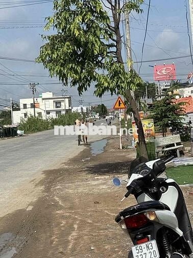 bán nhà ấp 4 xã tân bữu long an