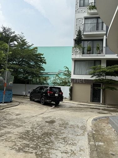  CHO THUÊ DÀI HẠN TOÀ NHÀ 6 TẦNG LÀM VP, PHÒNG MACH.GIÁ 25tr/th