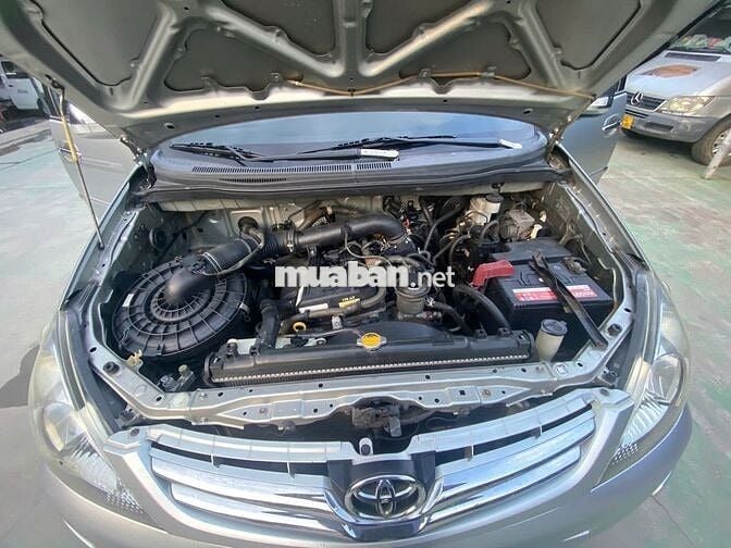 Toyota Innova V 2008 Tự động Bạc