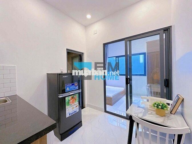 cho thuê căn hộ 1 phòng ngủ mới full nội thất có thang mấy giặt riêng
