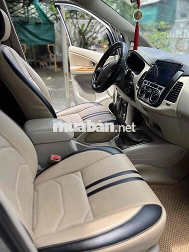 Toyota Innova 2009 Bản G Số sàn Bạc