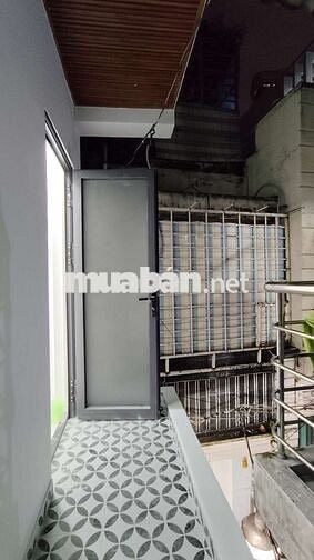 NHÀ 3TẦNG TRUNG TÂM Q8 ,KO LỘ GIỚI,KO QUI HOẠCH  CHỈ HƠN 2 TỶ