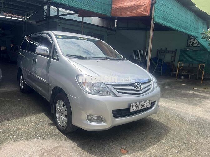 Toyota Innova 2009 Bản G Số sàn Bạc