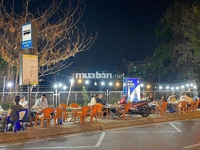 Quán lẩu Thái Bếp Việt Quận 7 CẦN TUYỂN GẤP: NAM BẾP CHÍNH, CHẢO CHÍNH