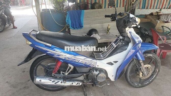 Yamaha Sirius RC Xanh trắng Thể thao