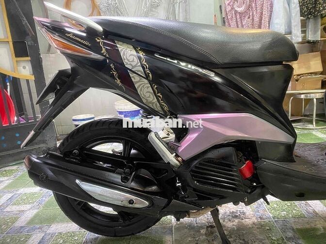 Yamaha Luvias 2011 Đen-kiểng nhẹ-xe đẹp máy êm