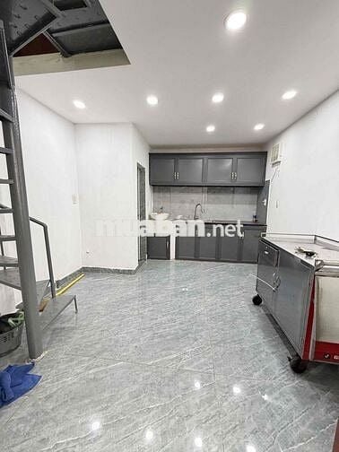 Nhà Mới 4x5m (1Lầu Đúc - 2WC) Hẻm 2m Sát MT. Đỗ Bí. Tân Phú