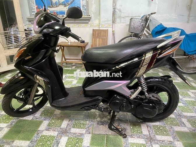Yamaha Luvias 2011 Đen-kiểng nhẹ-xe đẹp máy êm