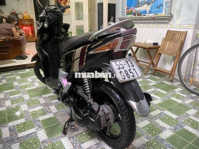 Yamaha Luvias 2011 Đen-kiểng nhẹ-xe đẹp máy êm