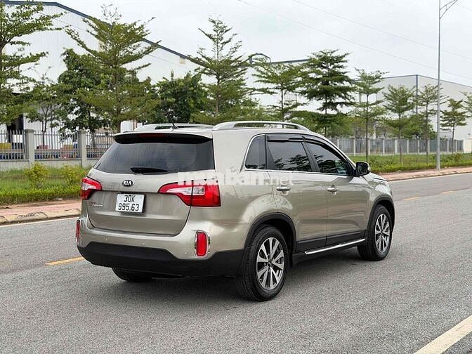 KIA Sorento 2014 SUV Vàng cát Tự động