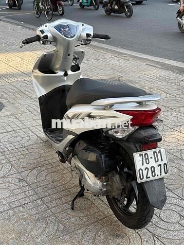 Honda Vision 2013 Trắng Tự động
