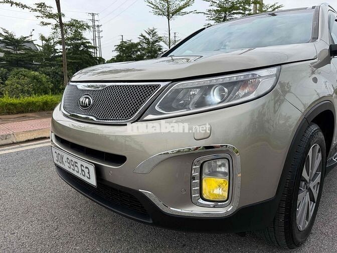 KIA Sorento 2014 SUV Vàng cát Tự động