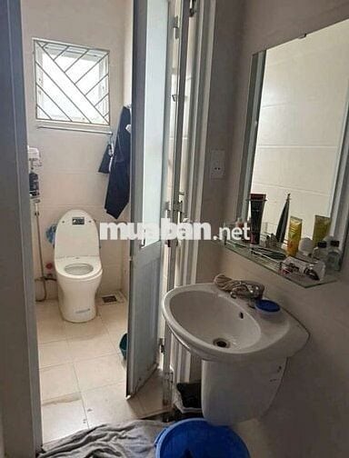 Nhà Hóc Môn 550tr gần chợ Xuân Thới Thượng Hóc Môn tự xây kiên cố