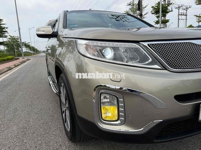 KIA Sorento 2014 SUV Vàng cát Tự động
