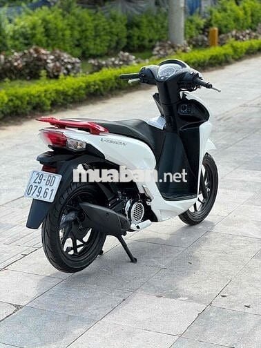 Honda Vision khoá smart dky 2025 mới 99%