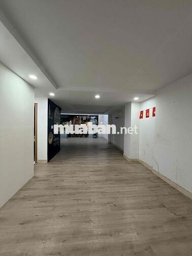 CHO THUÊ MẶT BẰNG PHÚ MỸ HƯNG ĐƯỢC KINH DOANH ĂN UỐNG