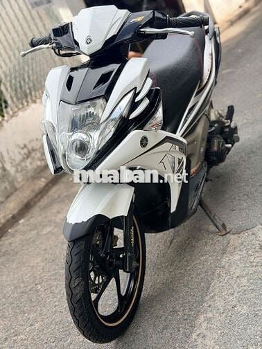 Yamaha Nouvo SX Trắng