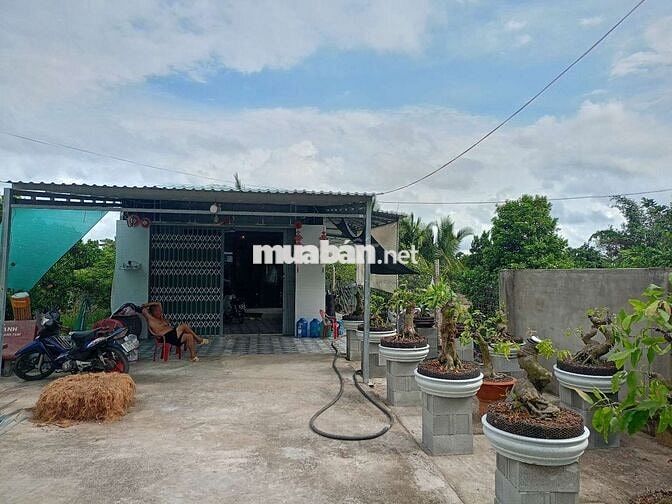 Cần bán gấp căn nhà + đất 2000
