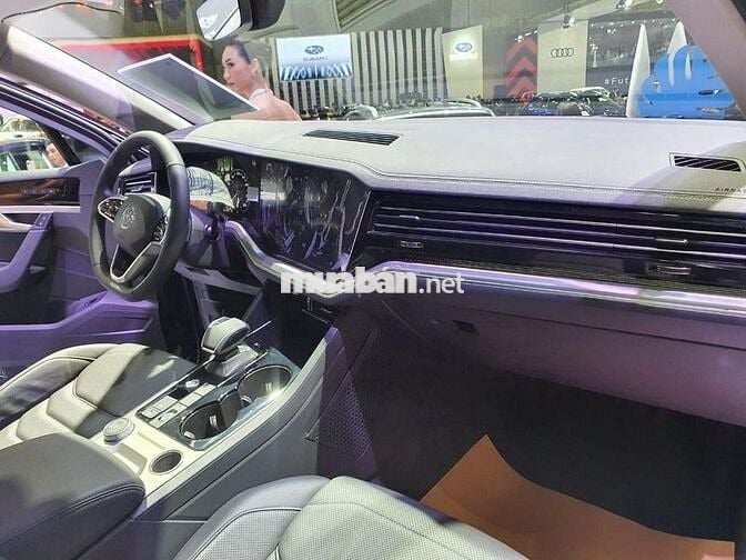 Volkswagen Touareg Luxury 2.0 TSI 2024 - 2 Tỷ 768